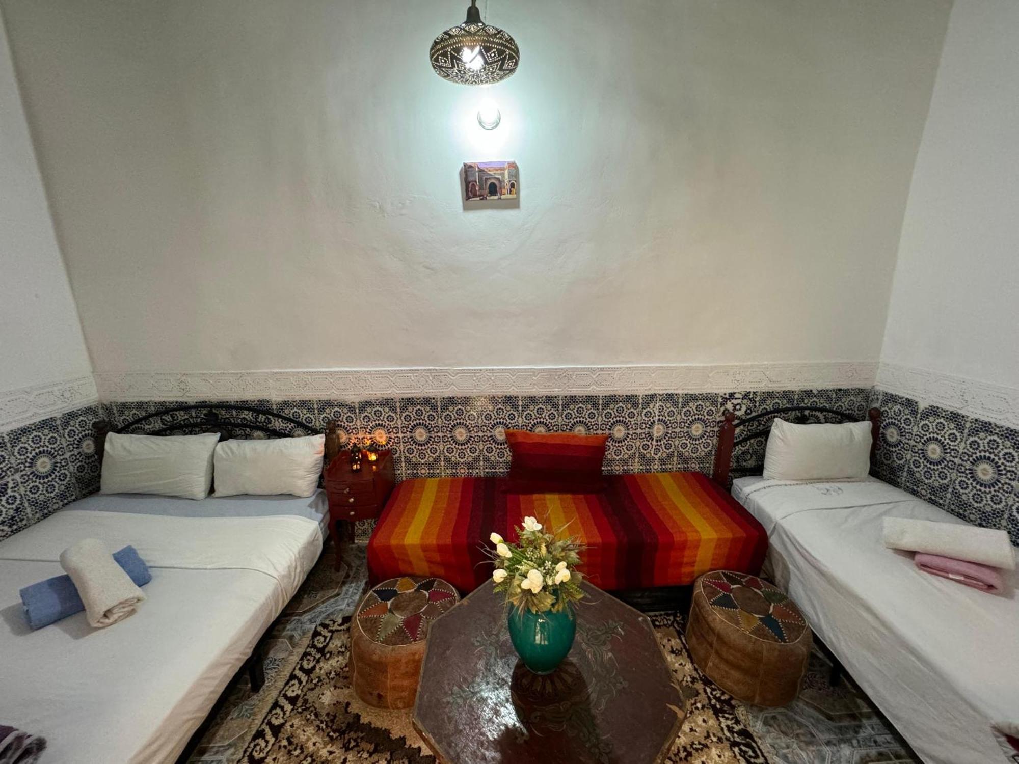 Hotel Dar Enouiina Fez Exterior foto