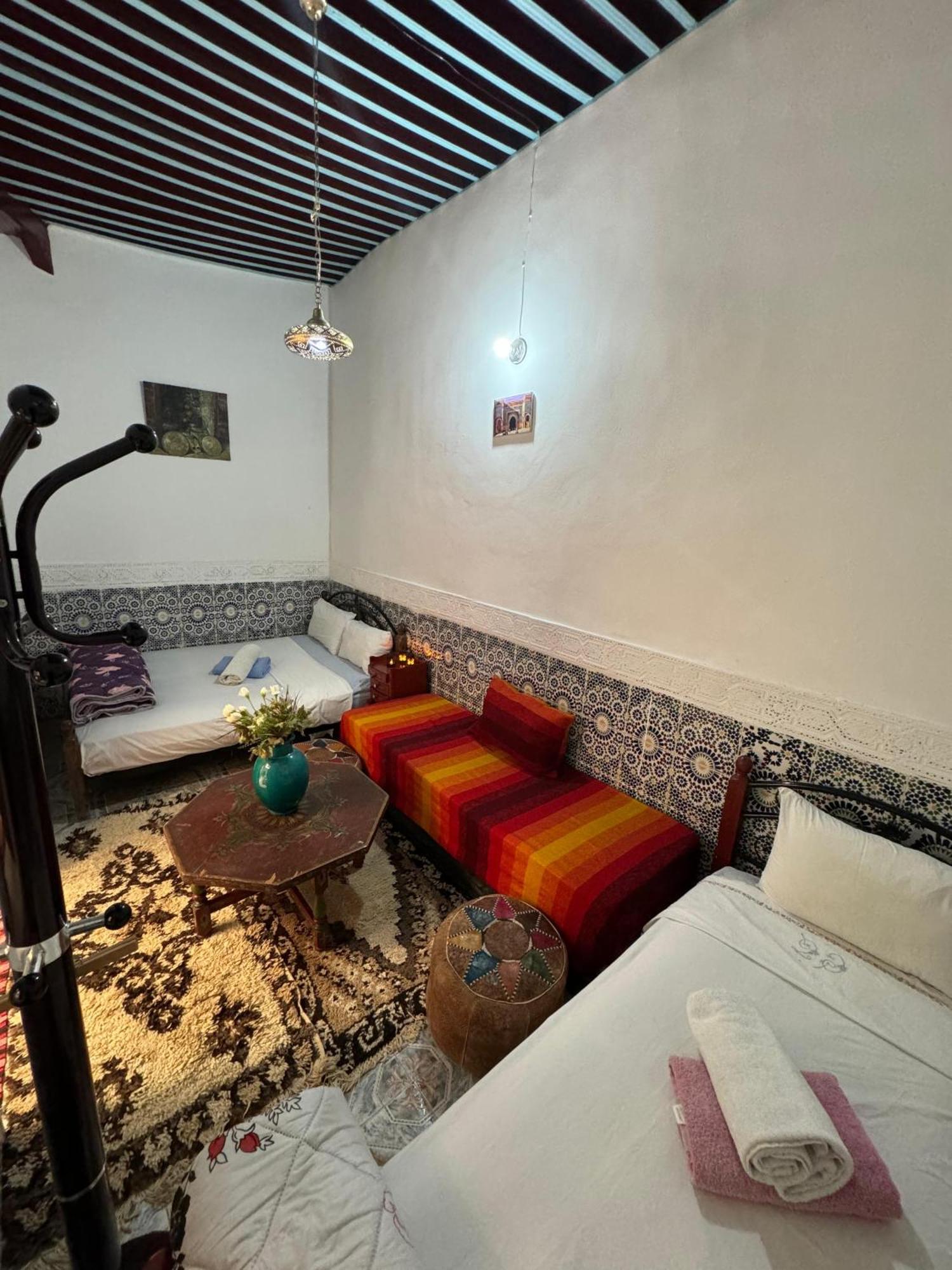 Hotel Dar Enouiina Fez Exterior foto
