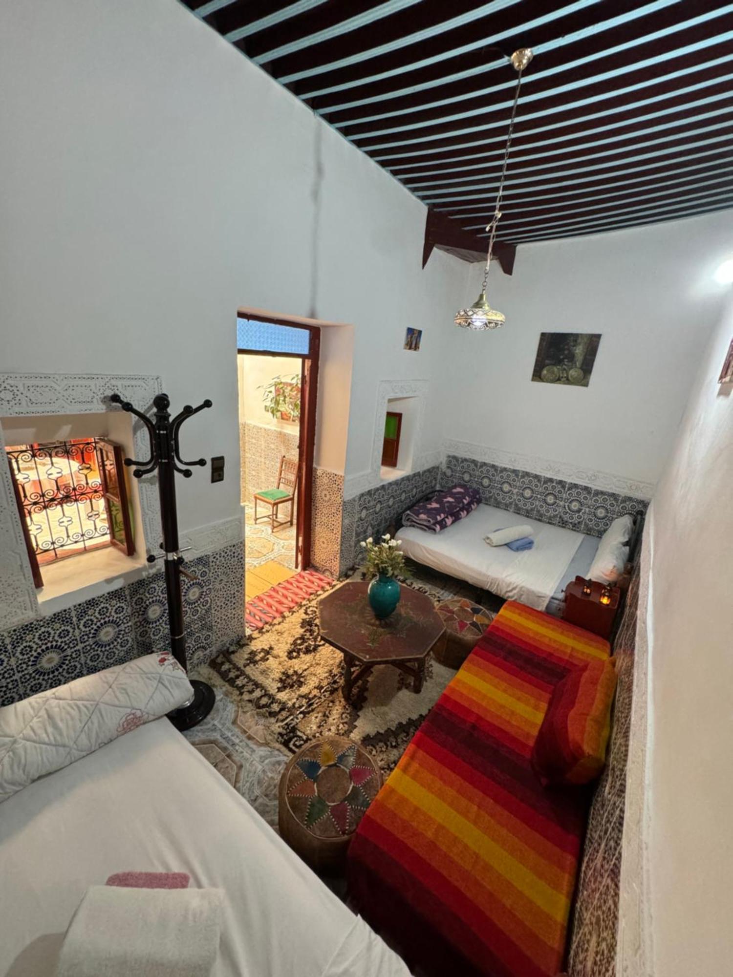 Hotel Dar Enouiina Fez Exterior foto